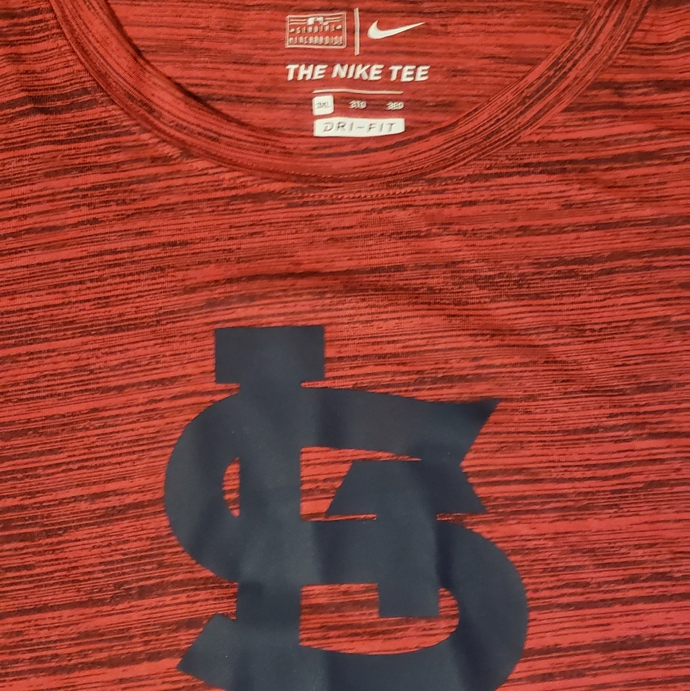 Men's St Louis Cardinals Nike Dryfit shirt